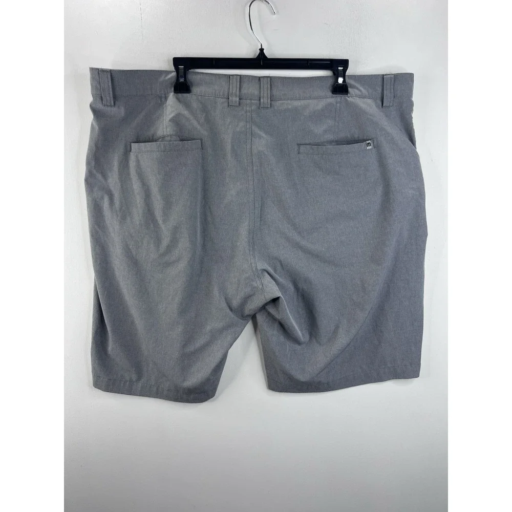 Travis Mathew Beck Shorts Men 42 Gray 9